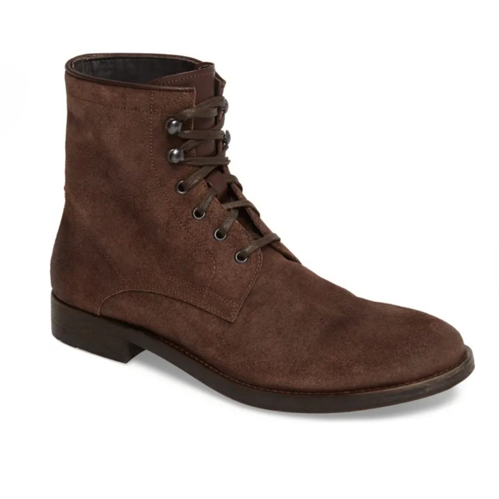 TO BOOT NEW YORK - ASTORIA